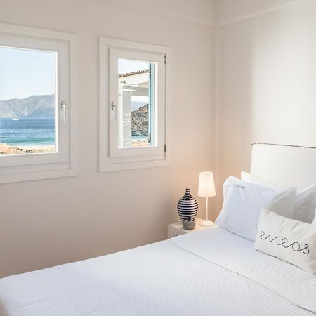 Eneos Kythnos Beach Villas-Elegant And Comfort Villas Номер фото