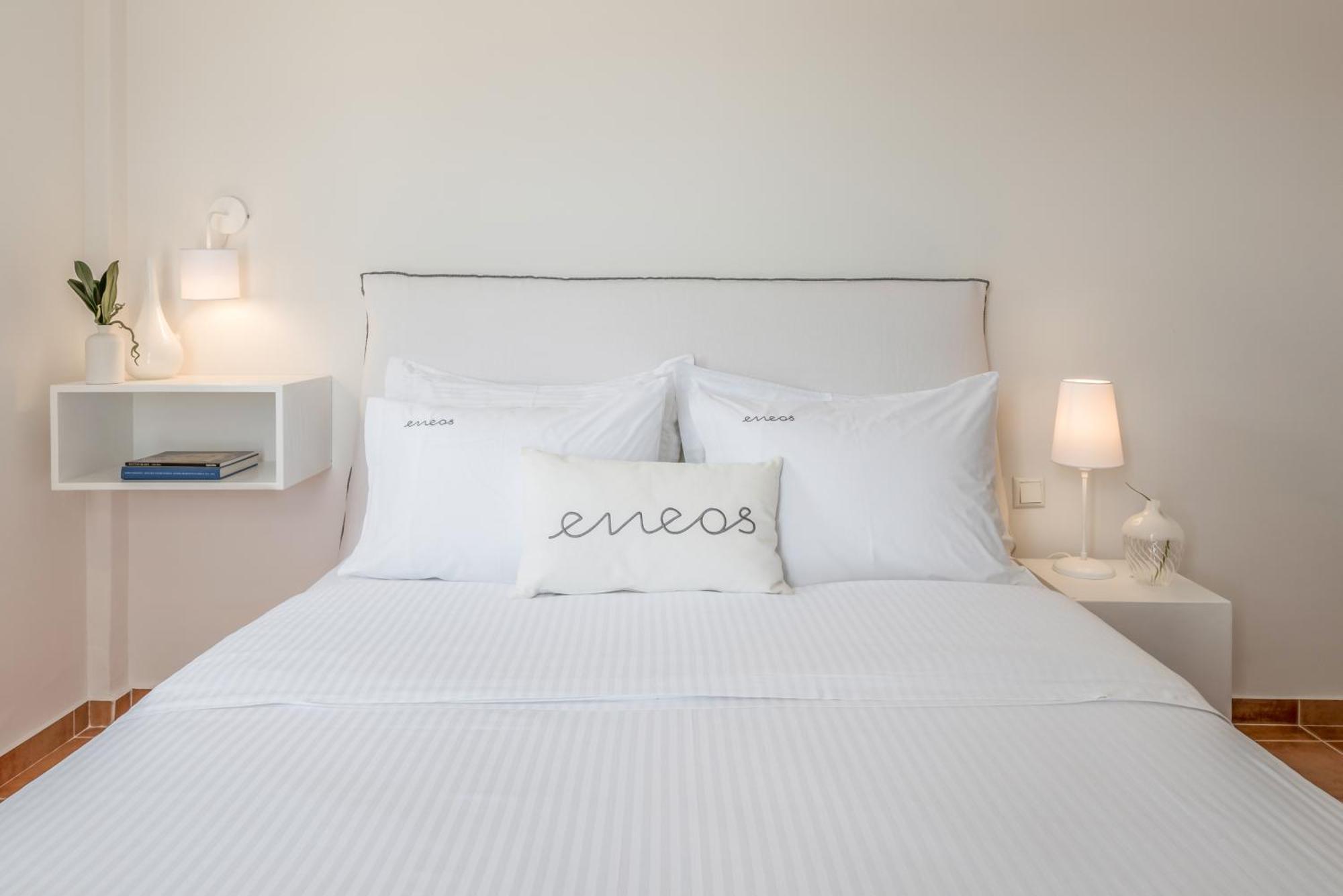 Eneos Kythnos Beach Villas-Elegant And Comfort Villas Номер фото