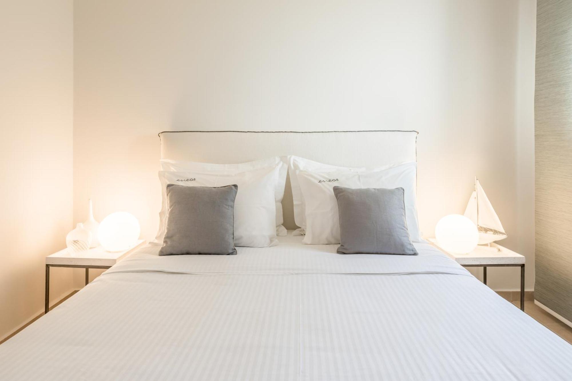 Eneos Kythnos Beach Villas-Elegant And Comfort Villas Номер фото